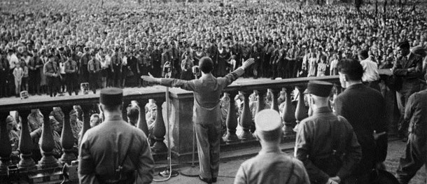 Joseph Goebbels spricht im Berliner Lustgarten (Bundesarchiv, B 145 Bild-P046287 / CC-BY-SA)