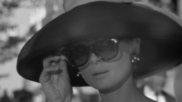 Breakfast at Tiffany's trailer. Lizenziert unter Gemeinfrei