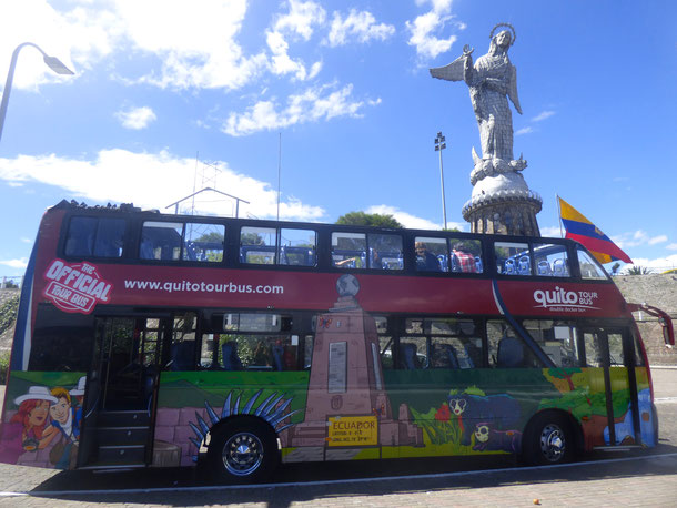 Ecuador    Hopp-on - Hopp-off Bus