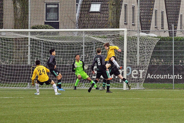 De 1-0 voor NAC Breda U19, door een kopbal van Pjotr Kestens, tegen ADO Den Haag U19