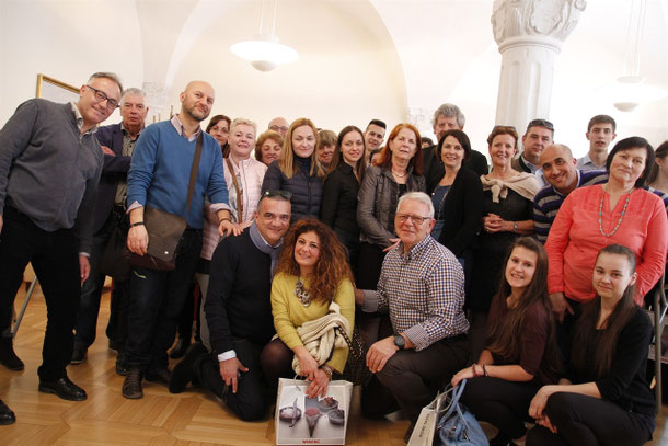 Die europäischen Partnerschulen der HLF Krems waren zu Besuch im Rathaus Krems. Foto: zVg