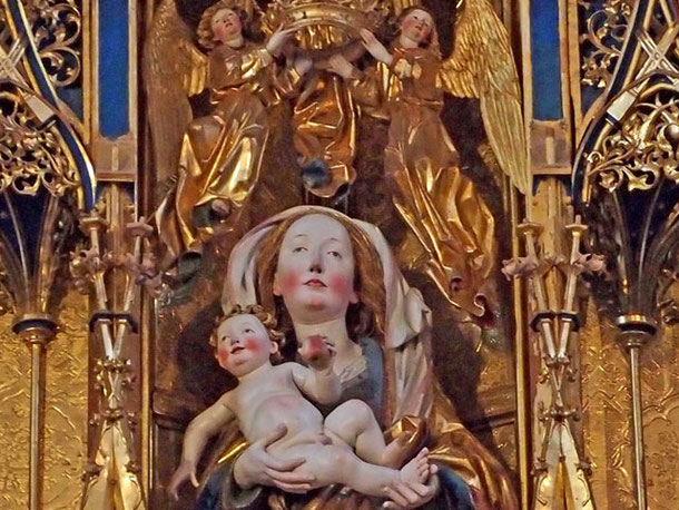 Mutter Maria mit dem Kind des Himmels aus dem Hochaltar Kloster Blaubeuren, Ausschnitt 2 