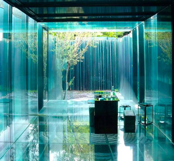 Barcelona Unusual Hotel: Glass Room in Les Cols Pavillons