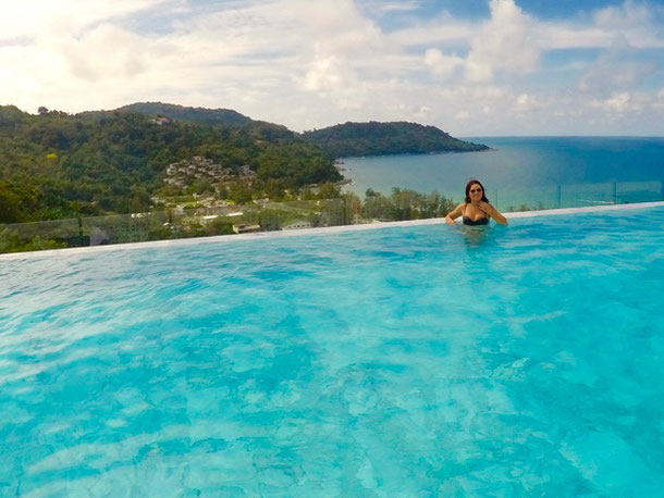 Enjoying the infinity pool in Foto Hotel, Phuket