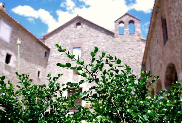 Unusual hotel near Barcelona - Monestir De Sant Salvi: Monastery converted into a hotel