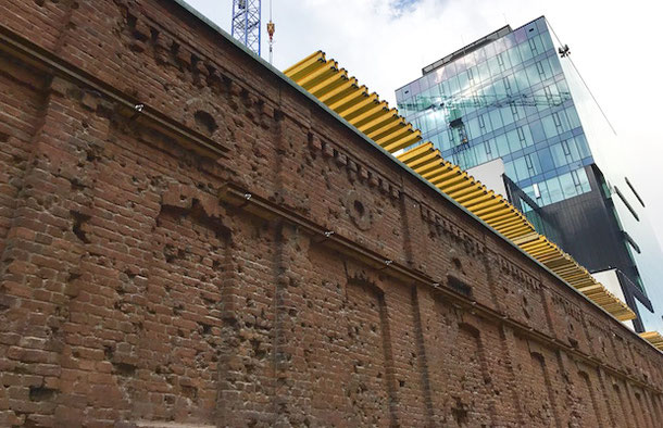 The wall of Hermann Jung brewery was the border of Warsaw Ghetto