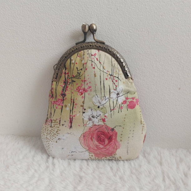Porte-monnaie sur fermoir japonisant sakura rose corail fait main l' Arche de Jessica
