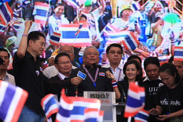 Suthep Thaugsuban - Sprecher der Regierungsgener in Bangkok