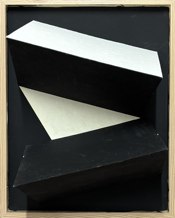 Variation of black and white, gesso on cardboard pulp on panel, 46 x 35 cm, 2025/63