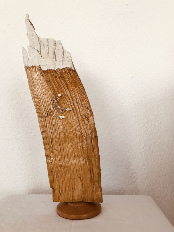 Hand of God, wood, 50 x 11x 10 cm, 2021, 5