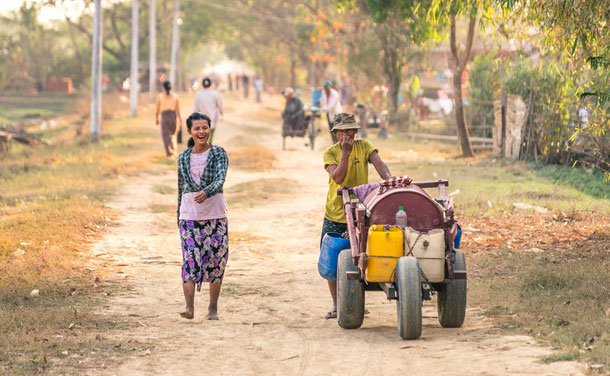 Menschen in Yangon