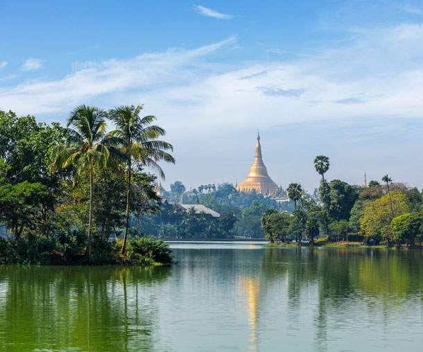 Shwedagon Pagoda 
