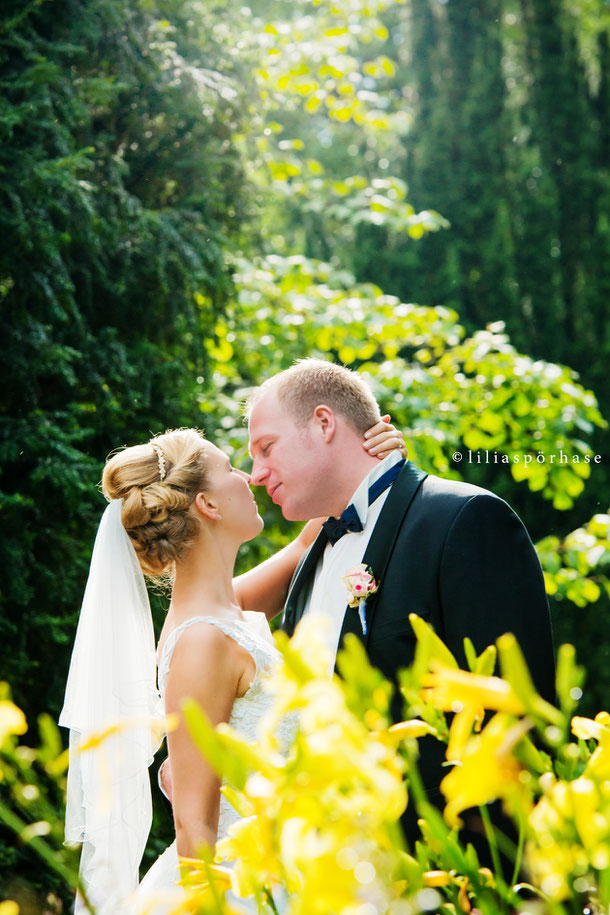 Hochzeit, Paarshooting, Brautpaar, liliaspoerhase, Lilia Spörhase, Fotografie, Planten un Blomen, Hamburg, Kuss, kiss