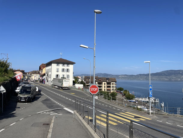 Kurzer Stopp in der Schweiz und zu Fuß zurück nach Frankreich - nur so 