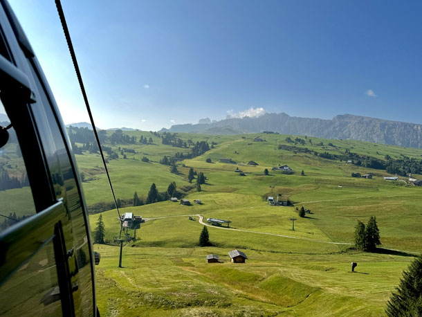 Gondel zum Aussichtspunkt Engelrast und zum Bergrestaurant Puflatsch 