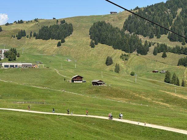 Familienfreundliche Wanderwege auf der Seiser Alm 