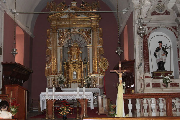 Kirchenaltar in Omis.