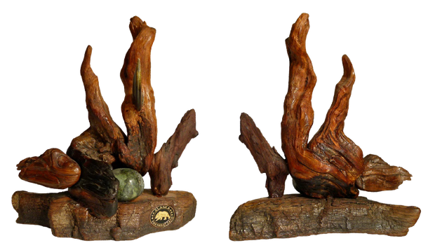 Schwemmholz und Baumrinde vom Surprise Lake sowie der Stein vom Yukon River sind in dieser Natur Skulptur kombiniert montiert!