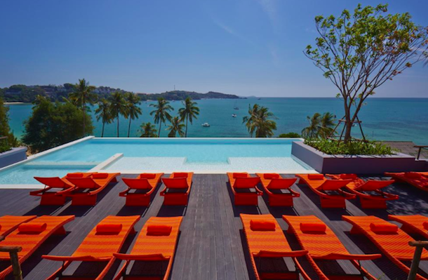 Bandana Phuket Beach Resort - отель с бассейном на крыше