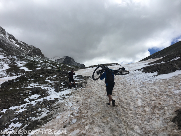 Altro breve portage innevato