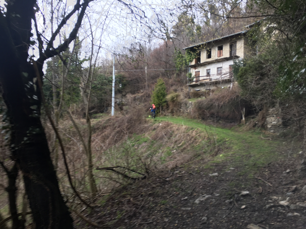 Lambiamo borghi semi abbandonati 