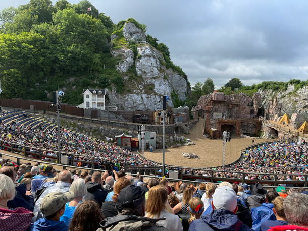 Blick auf die Karl-May-Bühne in Bad Segeberg.