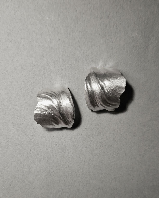 BRAVE HEART Ring gefertigt aus 18kt Roségold mit champagner Brillanten - Schutzschild - designt und fefertigt in Hamburg - atelier s. Sandra Simon - Schmuckdesign 