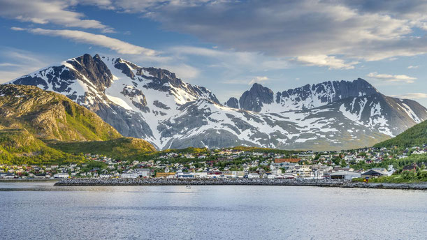Skjervøy vom Wasser aus
