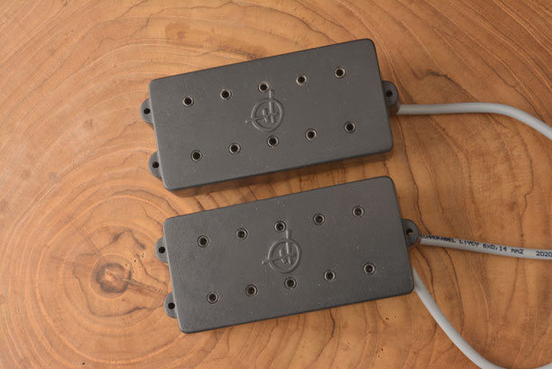 A Pair of 3 Eared type 10 Coil humbuckers in the 1 Humbucker per string wiring option.