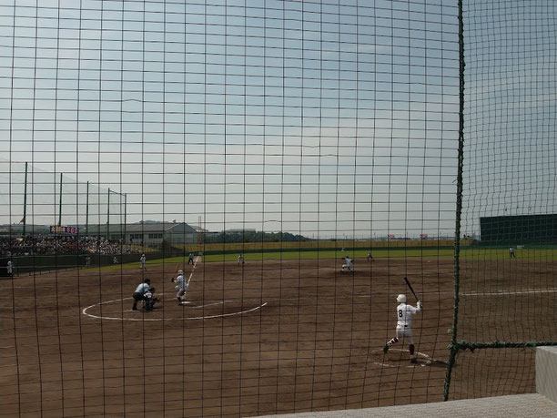 肩関節の痛み　姿勢　肩甲骨　肩甲骨痛み　背中の痛み　野球肩の原因　野球肩原因　野球肩治し方　野球肩体操　野球肩ストレッチ　野球　野球肩　肩が痛い　ピッチャー　リトルリーガーズショルダー　腱板損傷　投球傷害　水泳　競泳　腰痛　分離症　分離すべり症　水泳肩スイマーズショルダー　水泳肩　スイマーズショルダー治療　スイマーズショルダー治るのか　岐阜　岐阜市　岐阜市茜部　岐阜市東鶉　岐阜市南鶉　岐阜市中鶉　岐阜市柳津町　羽島市　羽島郡　笠松町　岐南町　茜部　鶉　東鶉　中鶉　南鶉　柳津　笠松　