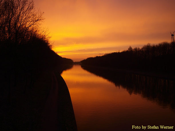 Sonnenuntergang von Brücke 115 km 81,340