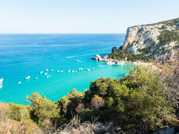 Wanderung von der Caletta Fuili zur Cala di Luna - ein Paradies auf Sardinien entdecken