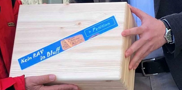 uneidgenossenschaftlich        gestravt         Offenes Netzbuch        syna-kassenpfusch