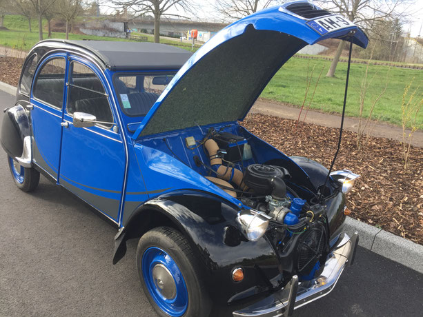 2cv citroen charleston bleu noir restauration moteur capot