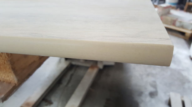 GRADINI IN GRES PORCELLANATO EFFETTO LEGNO E PIETRA 
