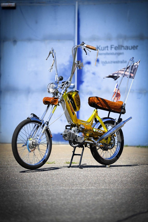 DIE WERKSTATT der Moped Garage Oldtimer Mofas & Mopeds WERKSTATT der