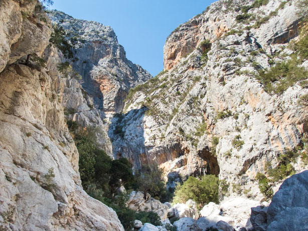 Wanderung durch die Karstschlucht Gola di Gorropu - ein Naturwunder auf Sardinien