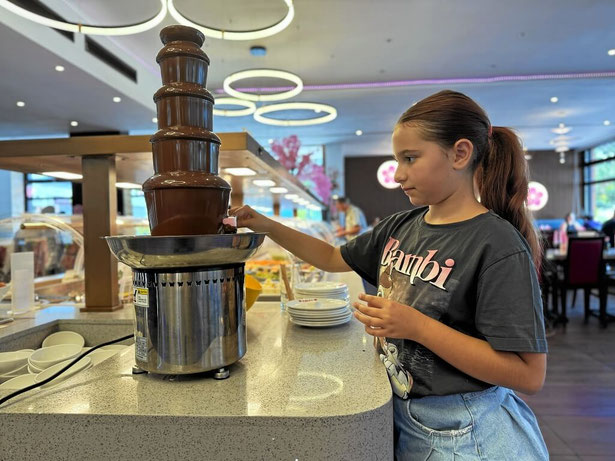 kinderfreundliches Restaurant mit Schokoladenbrunnen