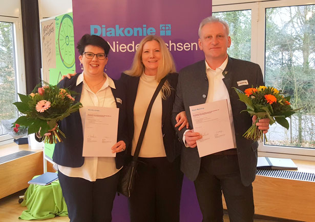 (von links nach rechts) Mareike Arneke, Anja Sohns, pädagogische Leitung des Kindertagesstättenverbandes Holzminden- Bodenwerder, Klaus Melching