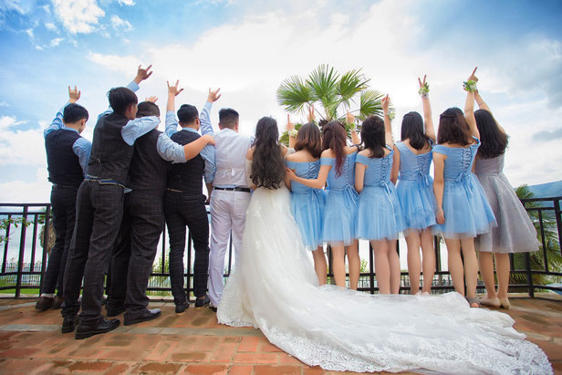 Trauzeugen, Brautjungfern, Groomsmen - die Must Haves für Hochzeiten