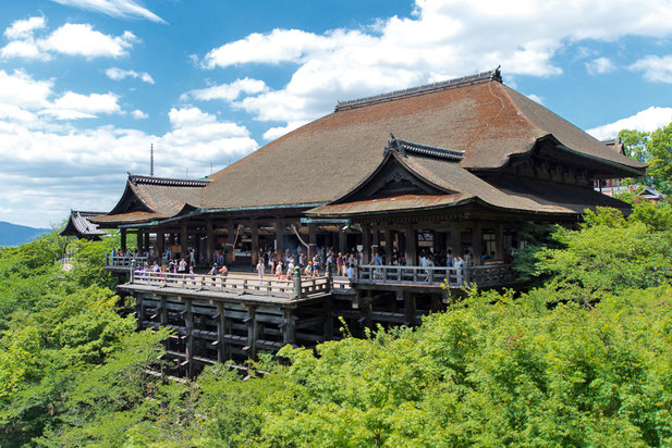 Family Friendly Walks in Kyoto, Japan - Kiyomizu-dera Temple