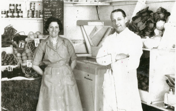 A green grocers in Becontree, c.1950.