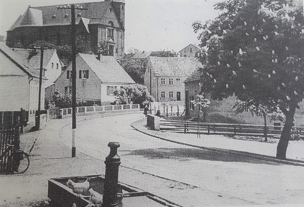 Von der Dorfstraße aus