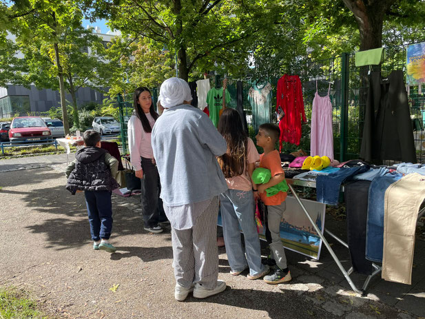 Second Hand Schätze für Kinder und Jugendliche im Genovevahof