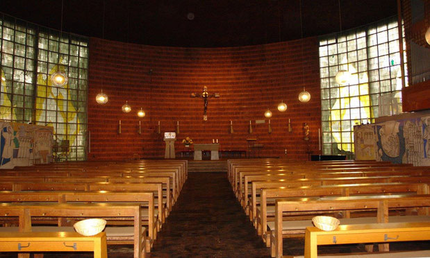 Gottfried Böhm, St. Theresia, Köln -Buchheim. Foto : (c) Monika Schmelzer