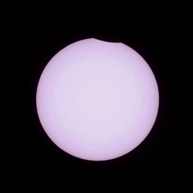 Partielle Sonnenfinsternis 10.Juni 2021  (max 4,6% Sonnenabdeckung)