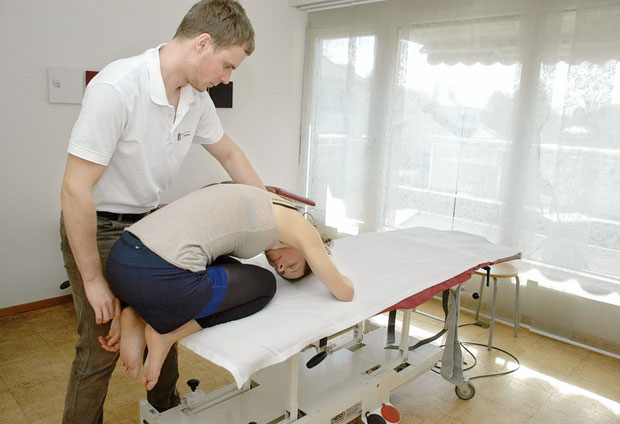 Neurologische Behandlung nach Vojta bei Physiotherapie Andreas Mühlheim GmbH