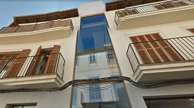 Edificio plurifamiliar y locales en centro de Manacor. Mallorca