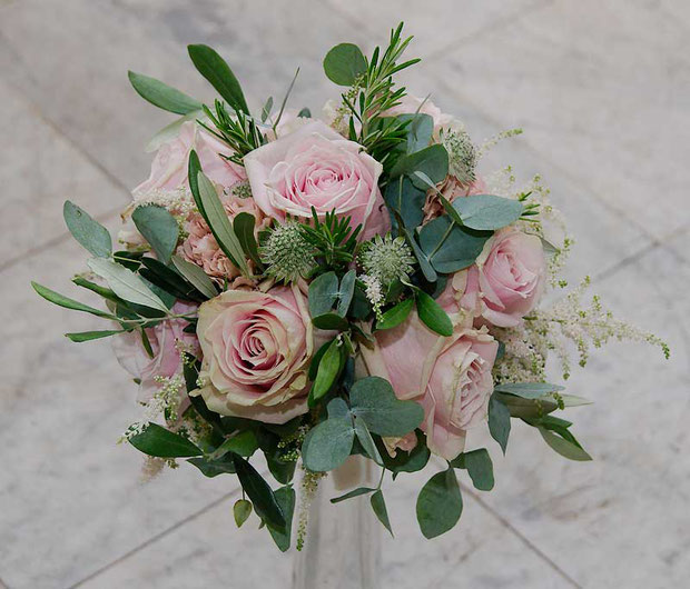 wedding bouquet with soft pink roses