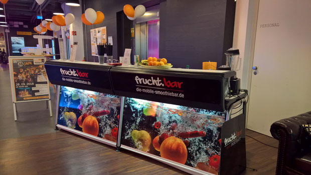 Events_Catering_Smoothie_mobile Smoothiebar_Mango Smoothie_Smoothie Maker_v1